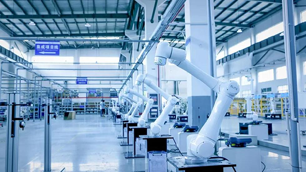 milan.米兰中国协作手臂,满足汽车行业复杂工艺需求